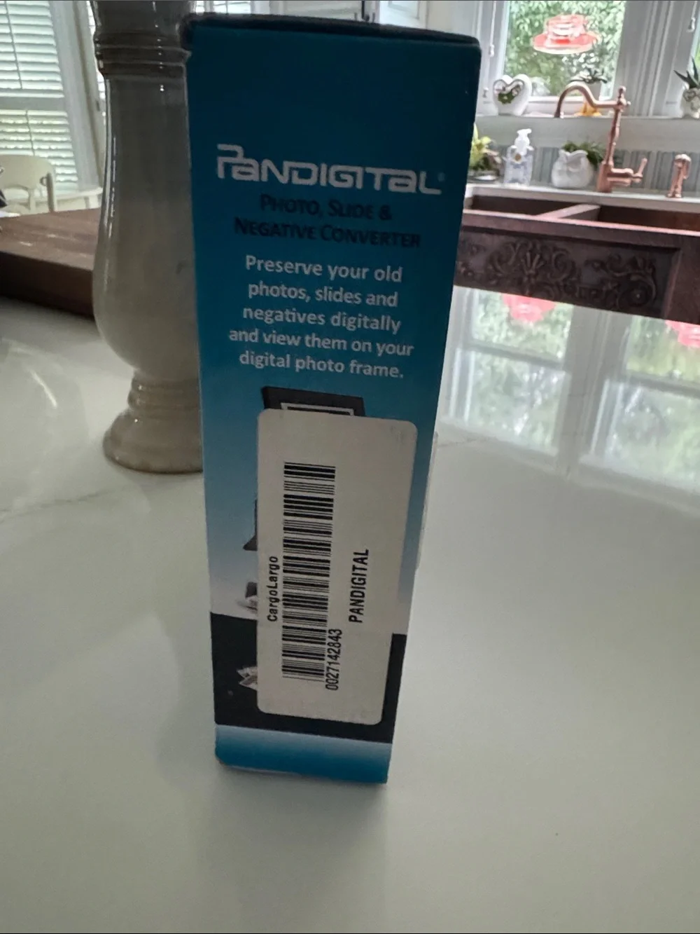 PANDIGITAL Photo, Slide & Negative Converter - Teal/White